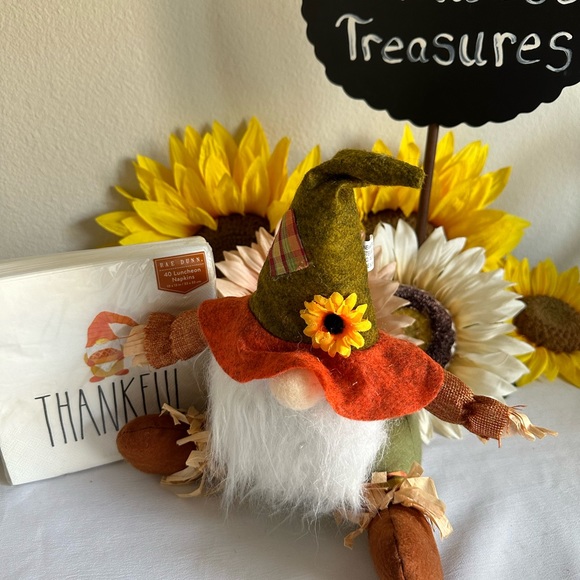 Hobby Lobby Fall Gnome and Rae DUNN Fall Themed Luncheon Napkins - Picture 8 of 12